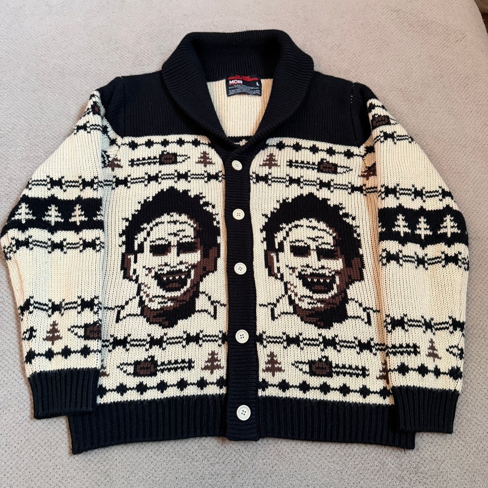 Middle of Beyond Texas Chainsaw Massacre Leatherface Cardigan Sweater Large L